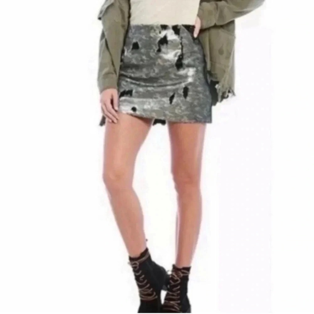 NWT Free People One Camo Sequin Mini Skirt, Size 8 - Picture 2 of 7